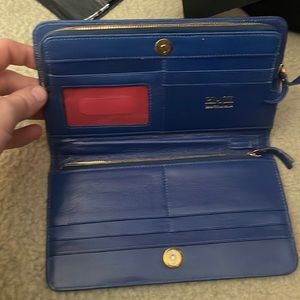Saks fifth avenue wallet